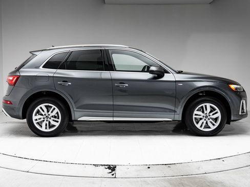 Used 2024 Audi Q5 2.0T Premium AWD/4WD image 34