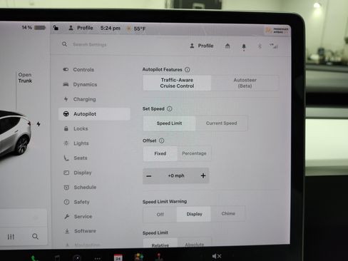 Used 2021 Tesla Model Y Long Range image 8