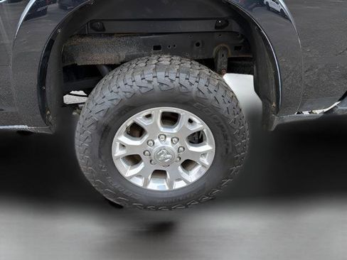 Used 2022 RAM 2500 Laramie w/ Body Color Bumper Group AWD/4WD image 25