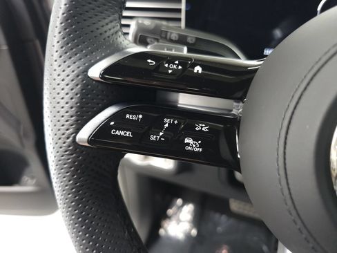 Certified 2026 Mercedes-Benz GLS 450 4MATIC image 11