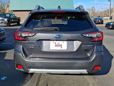 Certified 2024 Subaru Outback Touring XT image 5