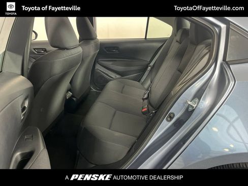 Used 2025 Toyota Corolla LE FWD image 26