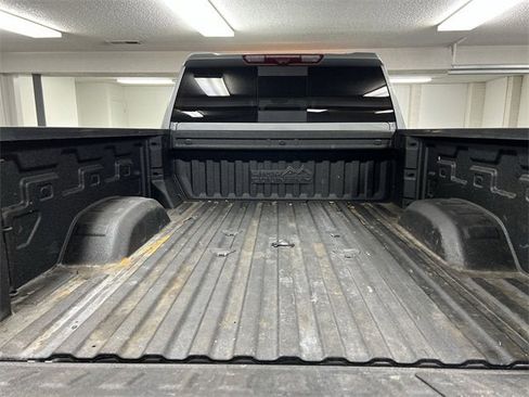 Used 2024 Chevrolet Silverado 2500 High Country w/ High Country Premium Package image 26
