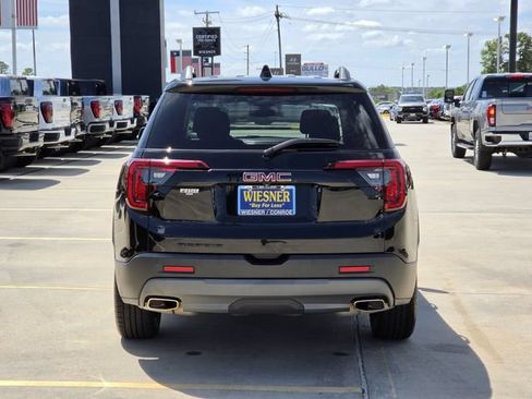 Used 2021 GMC Acadia SLE w/ Driver Convenience Package FWD image 6