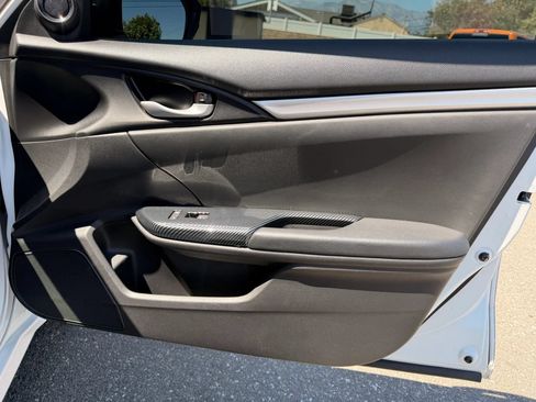 Used 2021 Honda Civic Sport image 17
