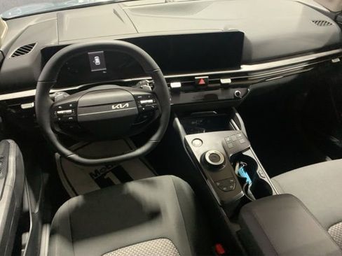 New 2026 Kia Sportage S image 11