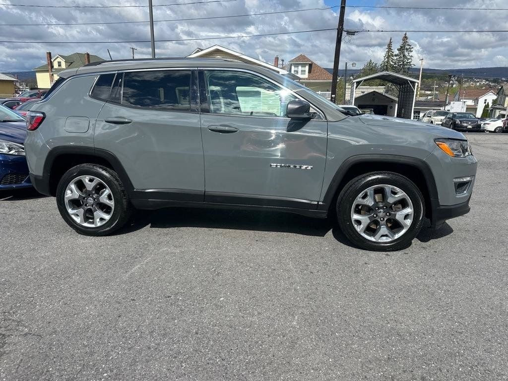 Used 2020 Jeep Compass Limited AWD/4WD image 3