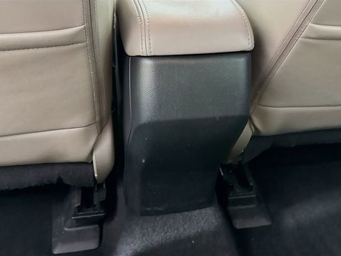 Used 2016 Subaru Forester 2.5i Limited image 30