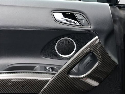 Used 2014 Audi R8 V10 image 6
