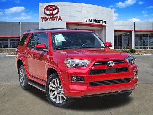 Used 2022 Toyota 4Runner TRD Sport AWD/4WD image 1