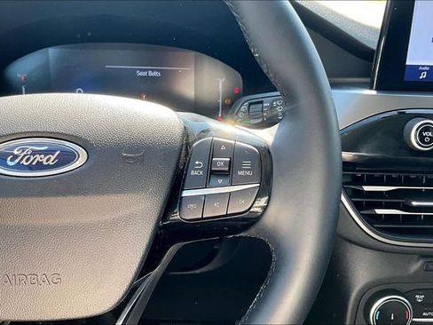 Used 2023 Ford Escape Active AWD/4WD image 17