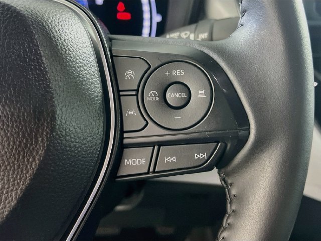 Used 2026 Toyota Corolla SE FWD image 18