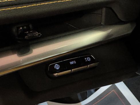 Used 2023 Chevrolet Corvette Stingray Preferred Cpe w/ 2LT image 50