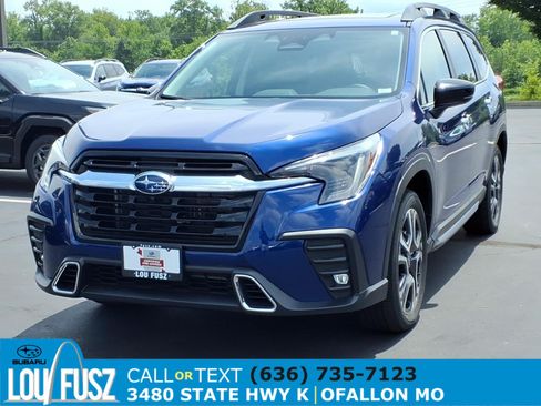 Used 2026 Subaru Ascent Touring w/ Popular Package #2 AWD/4WD image 2