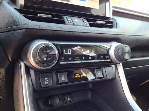 Certified 2024 Toyota RAV4 XLE Premium image 15