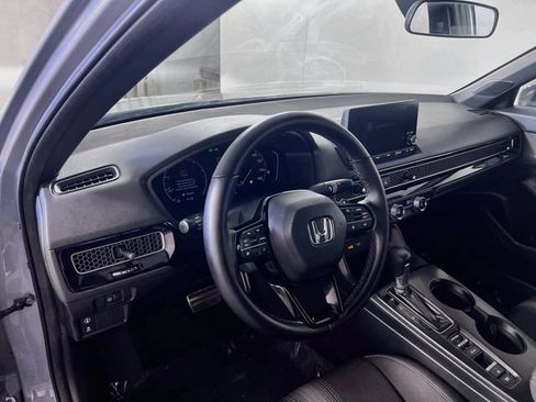 Used 2023 Honda Civic Sport image 11