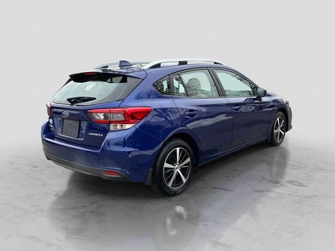 Used 2023 Subaru Impreza Premium image 7