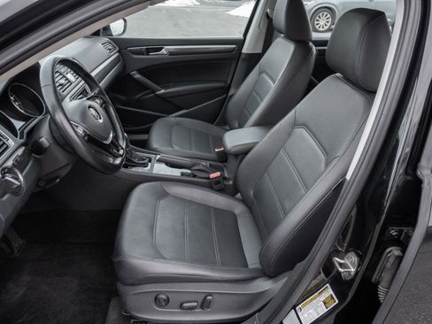 Used 2016 Volkswagen Passat 1.8T SE image 15