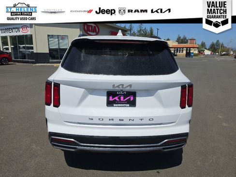 Used 2022 Kia Sorento SX FWD image 4