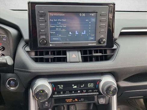 Used 2020 Toyota RAV4 XLE image 20