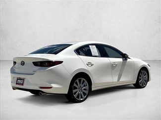 Used 2025 MAZDA MAZDA3 s FWD video 2