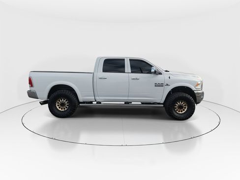 Used 2015 RAM 2500 Laramie image 9