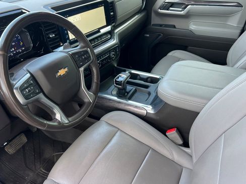 Used 2023 Chevrolet Silverado 1500 LTZ w/ Technology Package AWD/4WD image 11