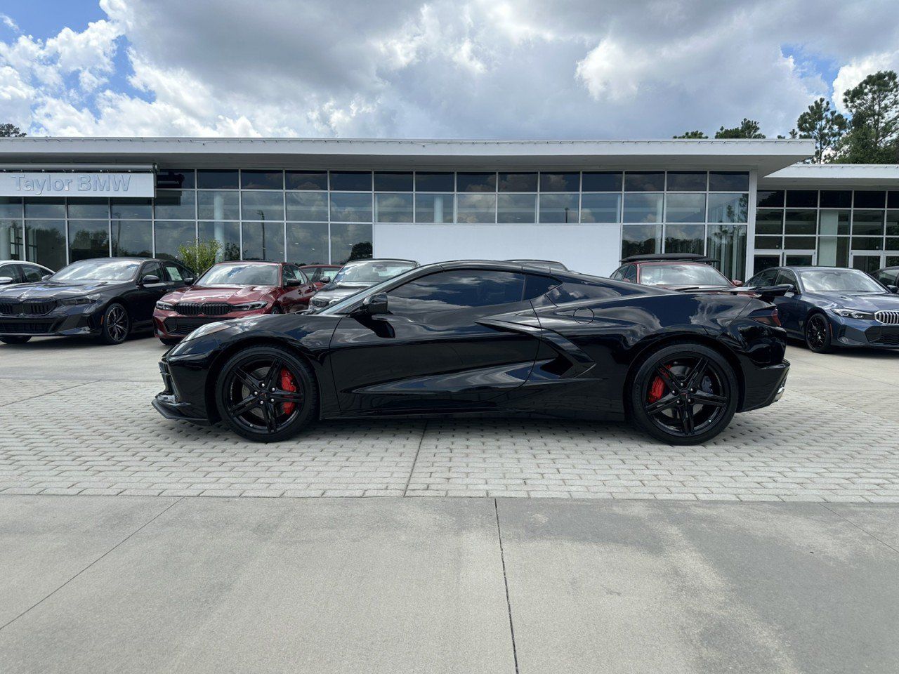 Used 2026 Chevrolet Corvette Stingray Preferred Cpe w/ Z51 Performance Package RWD image 2