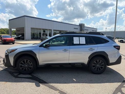Certified 2024 Subaru Outback Onyx Edition XT AWD/4WD image 4