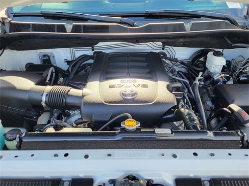 Used 2016 Toyota Tundra SR5 image 27