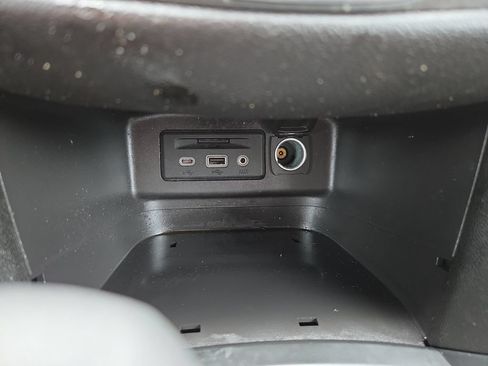 Used 2024 Chevrolet Equinox RS w/ RS Leather Package FWD image 37