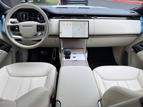 New 2026 Land Rover Range Rover Autobiography image 17