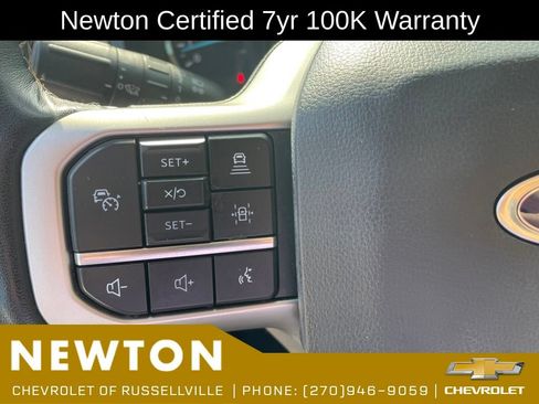 Used 2023 Ford Expedition Limited AWD/4WD image 14