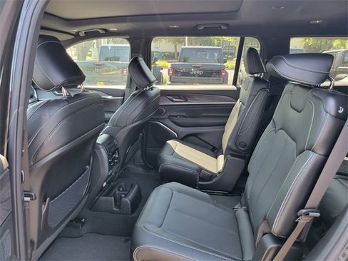 New 2024 Jeep Grand Cherokee L Overland w/ Trailer Tow Package image 6