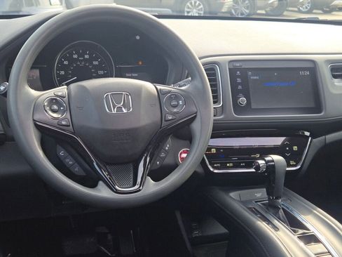 Used 2022 Honda HR-V EX image 17