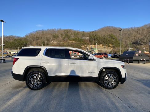 Used 2021 GMC Acadia SLE image 36