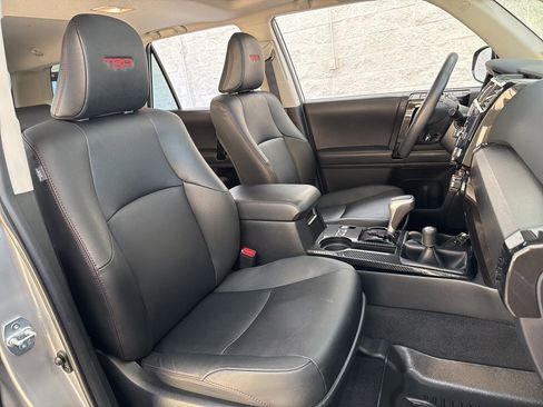 Certified 2022 Toyota 4Runner TRD Off-Road Premium image 51