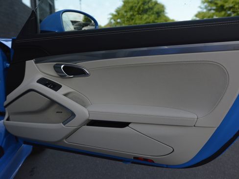 Certified 2025 Porsche 718 Boxster GTS image 23