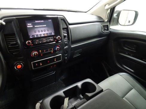 Used 2021 Nissan Titan S w/ S Utility Package image 30
