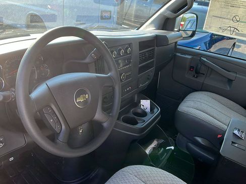 New 2025 Chevrolet Express 2500 w/ Communications Package RWD image 17
