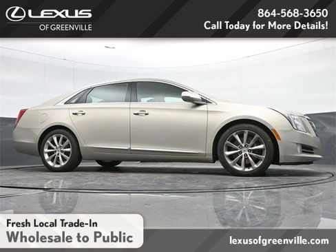 Used 2013 Cadillac XTS Premium image 11