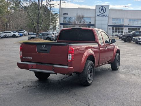 Used 2017 Nissan Frontier S image 5