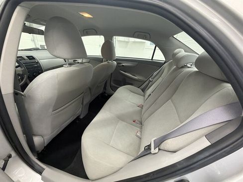 Used 2010 Toyota Corolla FWD image 11