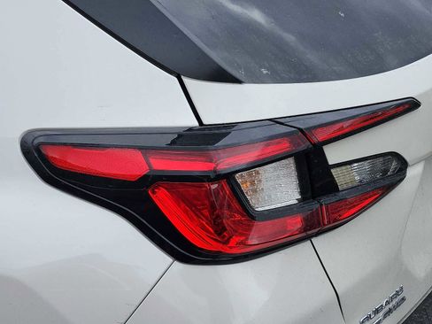 Used 2025 Subaru Crosstrek 2.0i Premium image 10