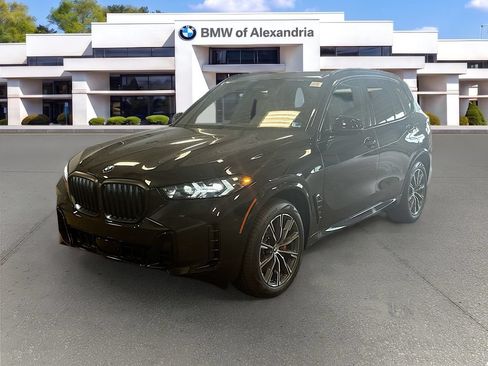 New 2026 BMW X5 xDrive40i w/ M Sport Package AWD/4WD image 1