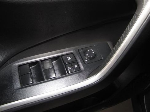 Used 2021 Toyota RAV4 TRD Off-Road w/ TRD Off-Road Weather Package AWD/4WD image 12