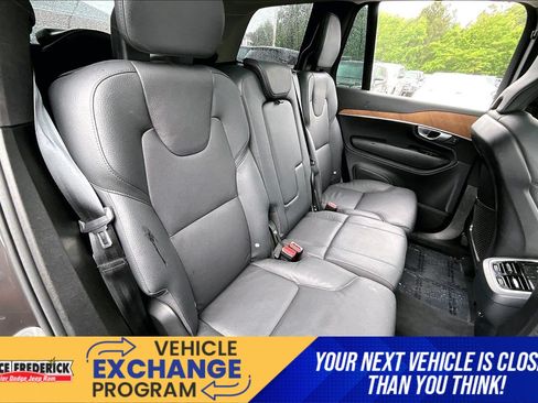 Used 2024 Volvo XC90 B5 Plus AWD/4WD image 23