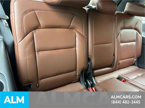 Used 2025 Lincoln Navigator Reserve AWD/4WD image 20