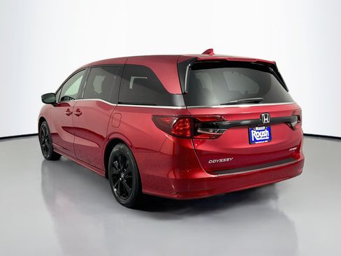 Certified 2024 Honda Odyssey Sport image 7