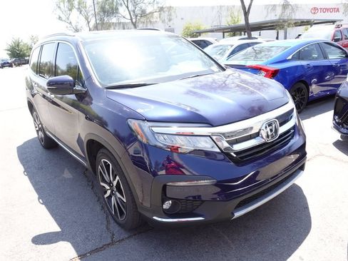 Used 2022 Honda Pilot Touring image 1